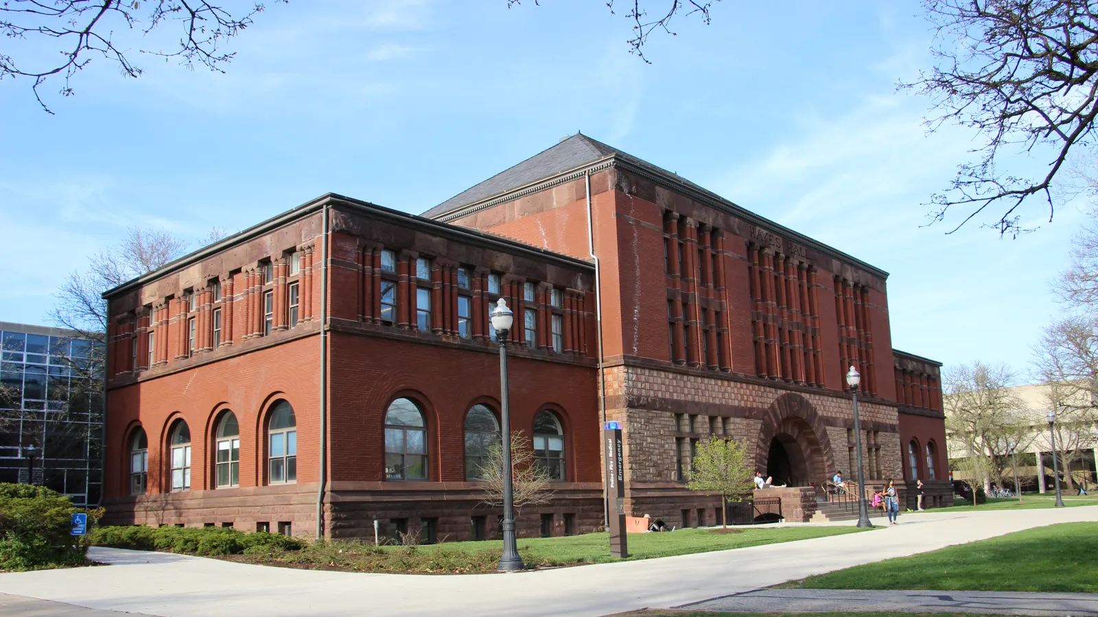 Hayes Hall from the SW with students 
