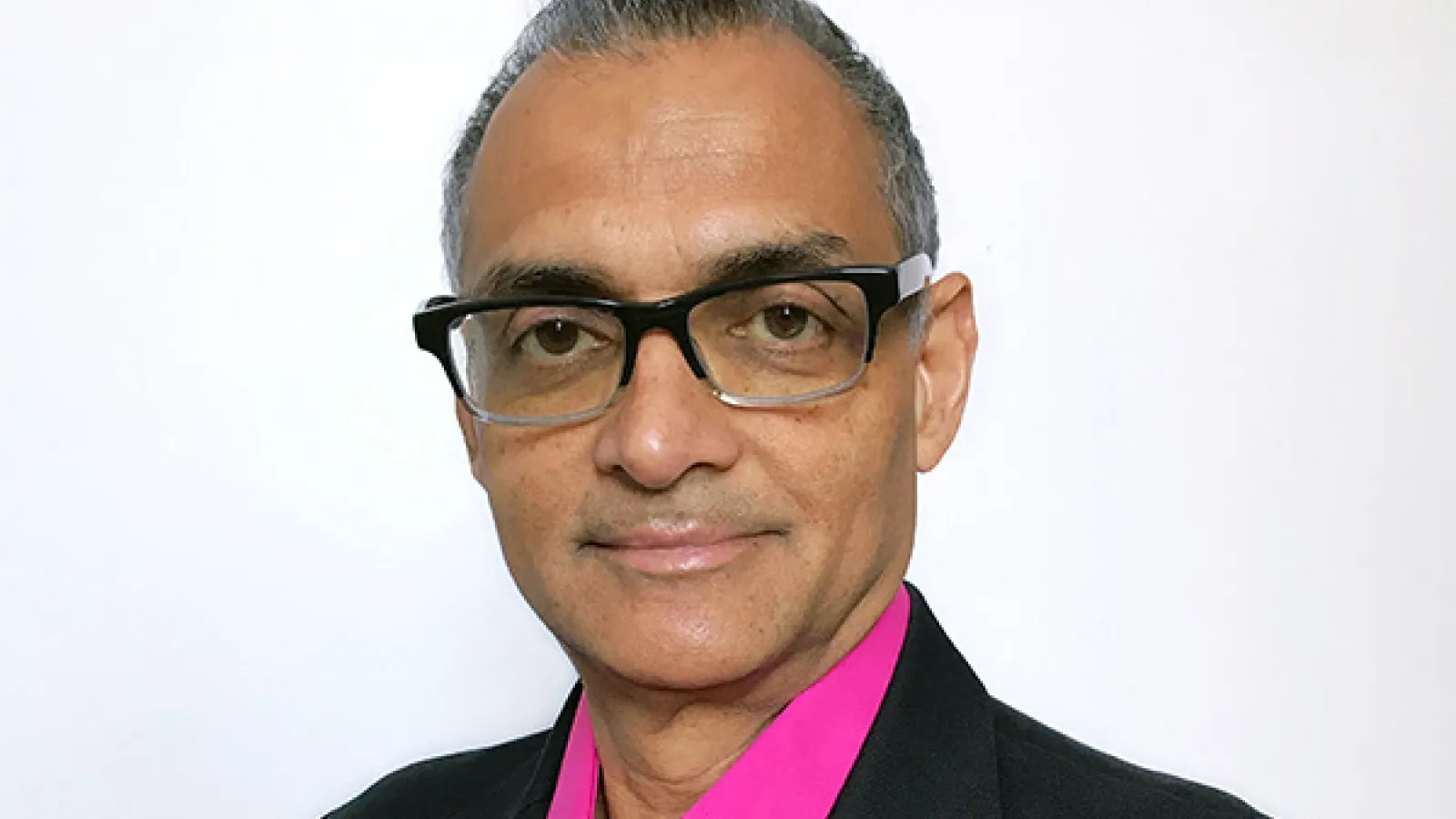 Alumnus Prasad Boradkar